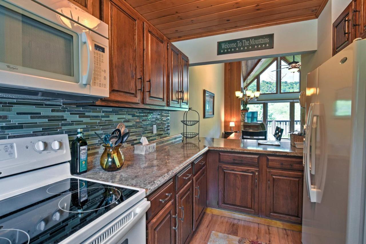 Beech Mountain Condo With Balcony, Walk To Resort! Kültér fotó