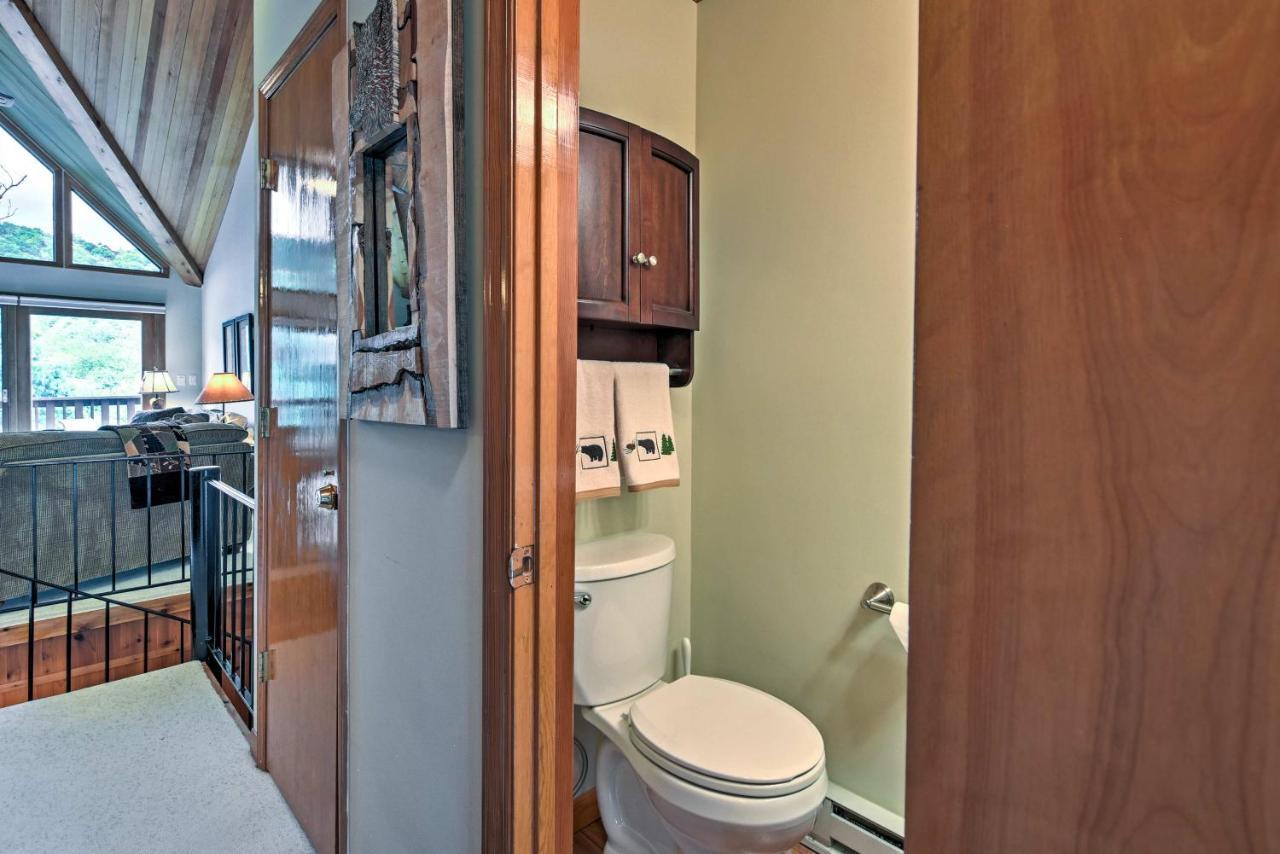 Beech Mountain Condo With Balcony, Walk To Resort! Kültér fotó