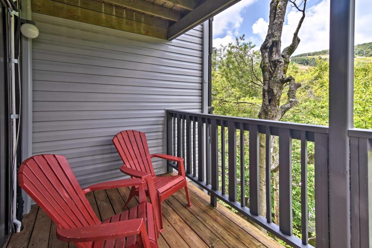 Beech Mountain Condo With Balcony, Walk To Resort! Kültér fotó